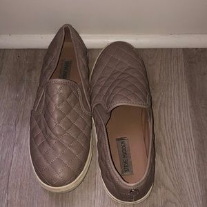 Steve Madden Slip ons